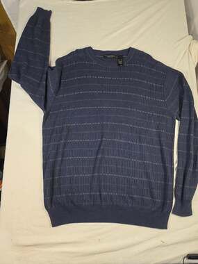 Crazy Horse Men's XL Navy Striped Crewneck Sweater